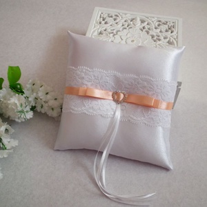 Dupla masnis illúzió gyűrűpárna -barack - esküvő - kiegészítők - gyűrűtartó & gyűrűpárna - Meska.hu