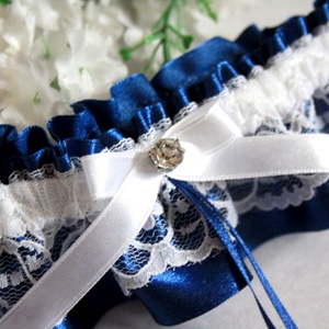 Szerelem esküvői combcsipke - esküvő - kiegészítők - harisnyatartó & valami kék - Meska.hu