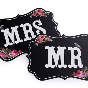 Mr és Mrs fotózási kellék - virágos - esküvő - dekoráció - tábla & jelzés - Meska.hu