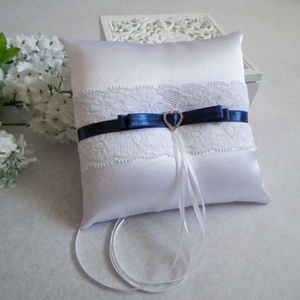 Dupla masnis illúzió gyűrűpárna -tengerészkék - Meska.hu