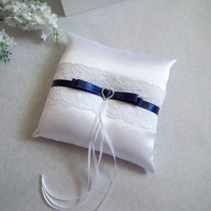 Dupla masnis illúzió gyűrűpárna -tengerészkék - esküvő - kiegészítők - gyűrűtartó & gyűrűpárna - Meska.hu