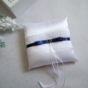 Dupla masnis illúzió gyűrűpárna -tengerészkék - esküvő - kiegészítők - gyűrűtartó & gyűrűpárna - Meska.hu