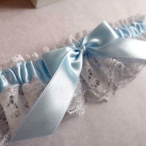 Világoskék Vera esküvői combcsipke - esküvő - kiegészítők - harisnyatartó & valami kék - Meska.hu