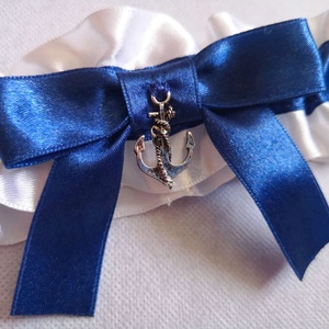 Horgonyos combcsipke, legényfogó - esküvő - kiegészítők - harisnyatartó & valami kék - Meska.hu