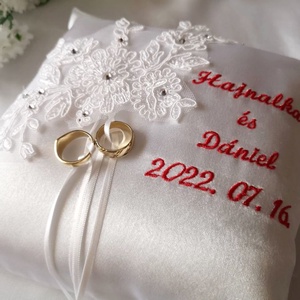 Csipkeálom hímzett gyűrűpárna - esküvő - kiegészítők - gyűrűtartó & gyűrűpárna - Meska.hu