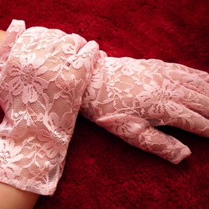 Kislány csipke kesztyű - rövid, rózsaszín - ruha & divat - sál, sapka, kendő - kesztyű - Meska.hu