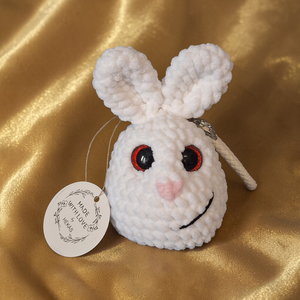 Horgolt amigurumi nyuszi, fehér  - táska & tok - kulcstartó & táskadísz - kulcstartó - Meska.hu