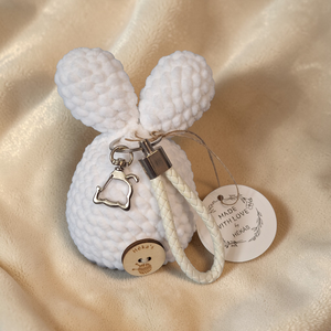 Horgolt amigurumi nyuszi, fehér  - táska & tok - kulcstartó & táskadísz - kulcstartó - Meska.hu