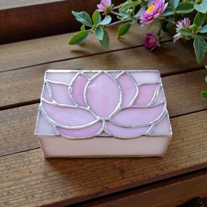 Ballagási pénzátadó doboz - Rózsaszín lótusz, Otthon & Életmód, Papír, írószer, Ajándékozás kellékei, Pénzátadó doboz, Üvegművészet, MESKA