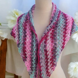 Horgolt  kendő - ruha & divat - sál, sapka, kendő - sapka - Meska.hu