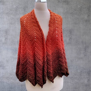 Horgolt vállkendő, Ruha & Divat, Sál, Sapka, Kendő, Stóla, Horgolás, MESKA