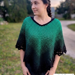 Horgolt poncsó - ruha & divat - női ruha - poncsó - Meska.hu