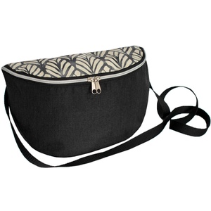 Víz- és kopásálló fekete keresztpántos táska - táska & tok - kézitáska & válltáska - vállon átvethető táska - Meska.hu