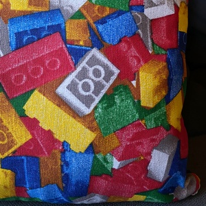 LEGO mintás párnahuzat - otthon & életmód - lakástextil - párna & párnahuzat - Meska.hu