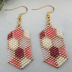 Rosegold fülbevaló, Ékszer, Fülbevaló, Lógó fülbevaló, Gyöngyfűzés, gyöngyhímzés, MESKA