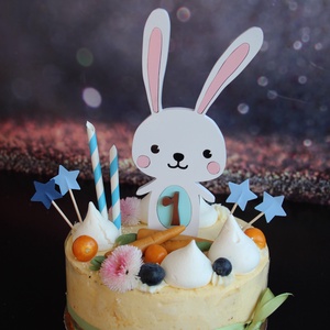 Nyuszis születésnapi tortadekoráció Tortadísz nyuszival egy éves babának Hűtőmágnes tortadísz Fanyúl - otthon & életmód - konyhafelszerelés, tálalás - Meska.hu