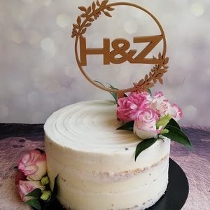 Esküvői tortadísz/csúcsdísz Monogramos menyasszonyi torta Esküvői dekoráció tortára Mágneses dekoráció - esküvő - dekoráció - tábla & jelzés - Meska.hu