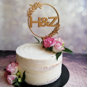 Esküvői tortadísz/csúcsdísz Monogramos menyasszonyi torta Esküvői dekoráció tortára Mágneses dekoráció - esküvő - dekoráció - tábla & jelzés - Meska.hu