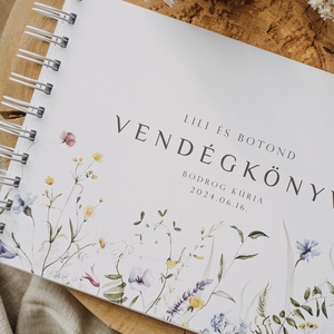 Vadvirágos esküvői vendégkönyv, emlékkönyv - esküvő - emlék & ajándék - vendégkönyv - Meska.hu