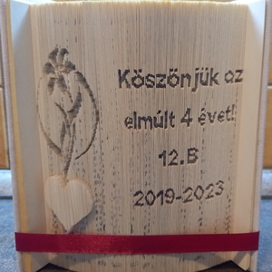 Búcsúajándék osztályfőnöködnek, könyvszobor ballagásra, Otthon & Életmód, Dekoráció, Asztal és polc dekoráció, Könyvszobor, Papírművészet, MESKA