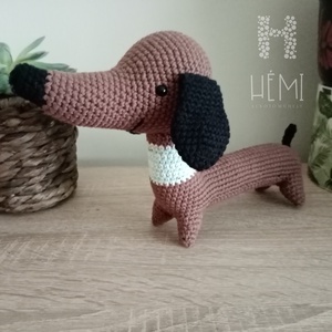 Túlió a tacskó - játék & sport - plüssállat & játékfigura - kutya - Meska.hu