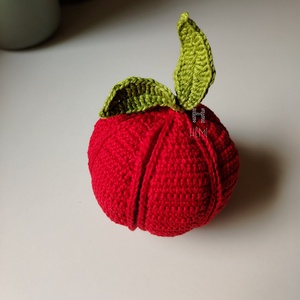 Ügyességi 'alma' labda - játék & sport - készségfejlesztő és logikai játék - montessori szivárvány, waldorf játékok - Meska.hu