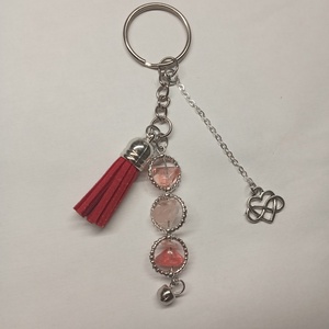 Ásványos kulcstartó medállal és bojttal - táska & tok - kulcstartó & táskadísz - kulcstartó - Meska.hu