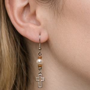 Keresztes lógó fülbevaló , Ékszer, Fülbevaló, Lógó fülbevaló, Ékszerkészítés, Gyöngyfűzés, gyöngyhímzés, MESKA