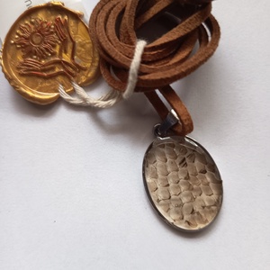 Transzformáció amulett siklóbőrrel - ékszer - nyaklánc - medál - Meska.hu