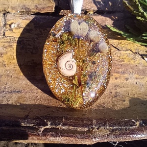 Amulett csigaházzal - Meska.hu