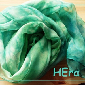 Türkiz zöld hernyóselyem stóla - Meska.hu