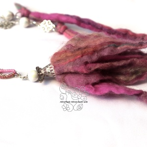 Angyal virág nemez nyaklánc rózsaszín pasztell - ékszer - nyaklánc - hosszú nyaklánc - Meska.hu