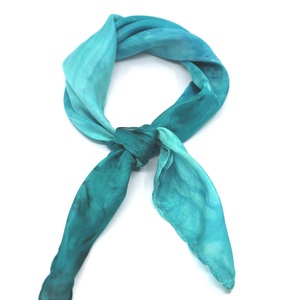 Türkiz színátmenetes ombre hernyóselyem női kendő - ruha & divat - sál, sapka, kendő - sál - Meska.hu