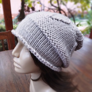 Bézs leveles vastag öko gyapjú női sapka kötött laza slouchy - ruha & divat - sál, sapka, kendő - sapka - Meska.hu