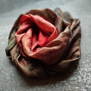 Csokoládé és mandarin hernyóselyem sál ombré színátmenetes - ruha & divat - sál, sapka, kendő - stóla - Meska.hu