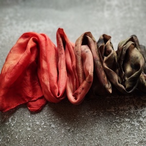 Csokoládé és mandarin hernyóselyem sál ombré színátmenetes - ruha & divat - sál, sapka, kendő - stóla - Meska.hu