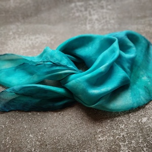Türkiz színátmenetes ombre hernyóselyem női kendő - ruha & divat - sál, sapka, kendő - sál - Meska.hu