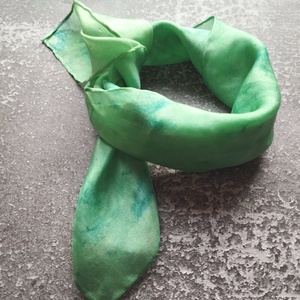 Pisztácia márványos hernyóselyem női mini kendő - Meska.hu