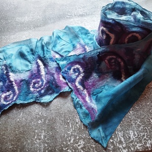 Kék lila csigavonalas selyem gyapjú nuno nemez sál - ruha & divat - sál, sapka, kendő - stóla - Meska.hu