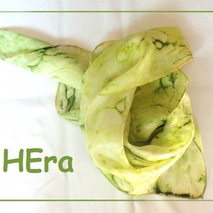 Pisztácia hernyóselyem kendő - Meska.hu