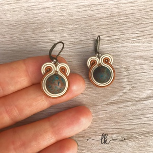 AMELIE sujtás szett jáspis ásványgyöngyökkel, sujtás nyakék, sujtás nyaklánc, sujtás fülbevaló, sujtásos ékszer - ékszer - ékszerszett - Meska.hu