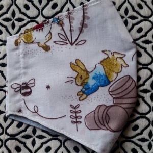  - - - - SALE / KIÁRUSÍTÁS - - - PETER RABBIT. Kétrétegű arcmaszk., Ruha & Divat, Maszk, Arcmaszk, Férfi & Uniszex, Varrás, MESKA