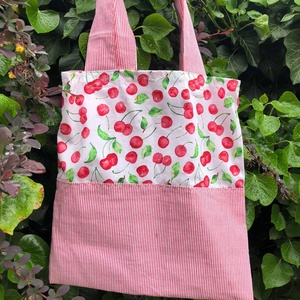 CHERRIES NO.2. Shopper + kulcstartódísz nyárra., Táska & Tok, Bevásárlás & Shopper táska, Shopper, textiltáska, szatyor, Varrás, Meska