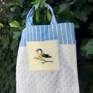 BLUETIT. Könnyű cinkés shopper/szaladgálós nyárra., Táska & Tok, Bevásárlás & Shopper táska, Shopper, textiltáska, szatyor, Hímzés, Újrahasznosított alapanyagból készült termékek, MESKA