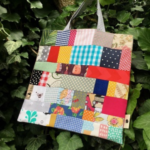 I LOVE COLOURS. Vidám patchwork mini-shopper., Táska & Tok, Bevásárlás & Shopper táska, Shopper, textiltáska, szatyor, Varrás, Patchwork, foltvarrás, Meska