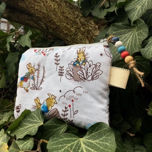 PETER RABBIT/Beatrix Potter meséje alapján. Sminkcucc-tartó. / Tolltartó. / Pénztárca., Táska & Tok, Neszesszer, Varrás, Meska