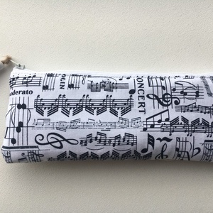 MUSIC. Tolltartó., Otthon & Életmód, Papír, írószer, Tolltartó & Ceruzatekercs, Varrás, MESKA