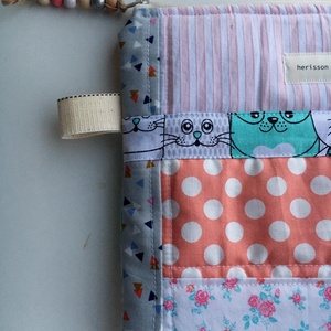  MIXED UP IN CORAL/TURQUISE. Patchwork mókusos-cicás-sünis tablet tartó/ XL pipere - táska & tok - ebook & tablet tok - Meska.hu