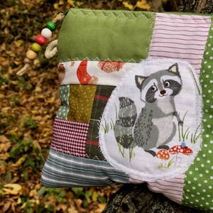 XMAS RACOON. Patchwork neszi. No. 4. - táska & tok - neszesszer - Meska.hu XMAS RACOON. Patchwork neszi. No. 4. - táska & tok - neszesszer - Meska.hu