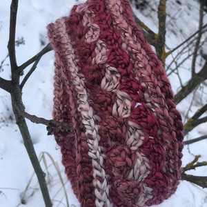 r a s p b e r r y. Kézzel horgolt puha, meleg fülvédő - ruha & divat - sál, sapka, kendő - fejpánt - Meska.hu